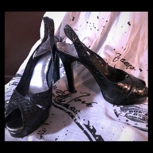 Stuart Weitzman Shoes